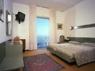 Hotel Kennedy SantʼAlessio Siculo Italia