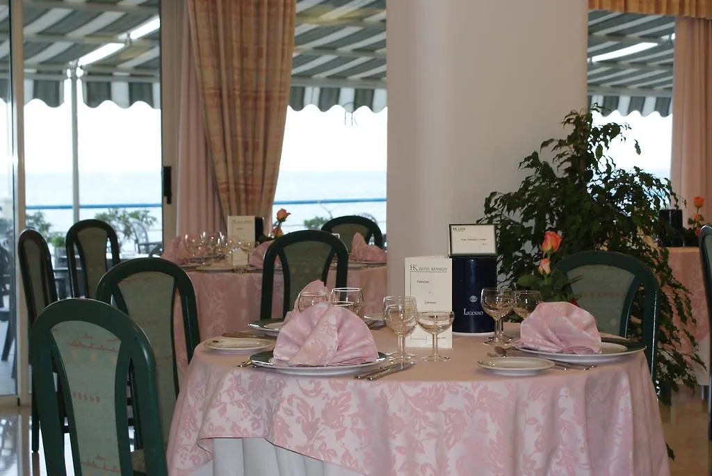 Hotel Kennedy SantʼAlessio Siculo