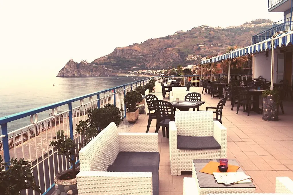 Hotel Kennedy SantʼAlessio Siculo
