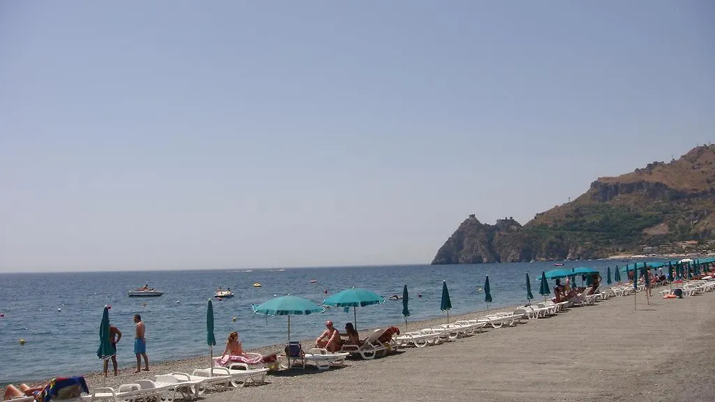 Hotel Kennedy SantʼAlessio Siculo