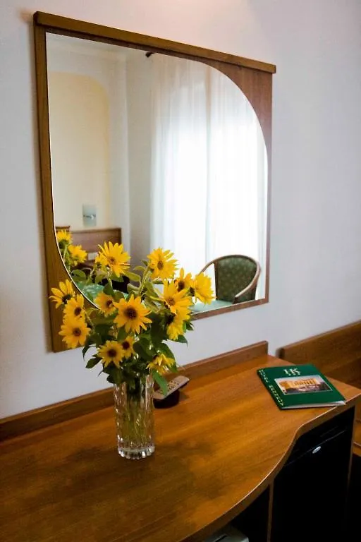 ***  Hotel Kennedy SantʼAlessio Siculo Italia