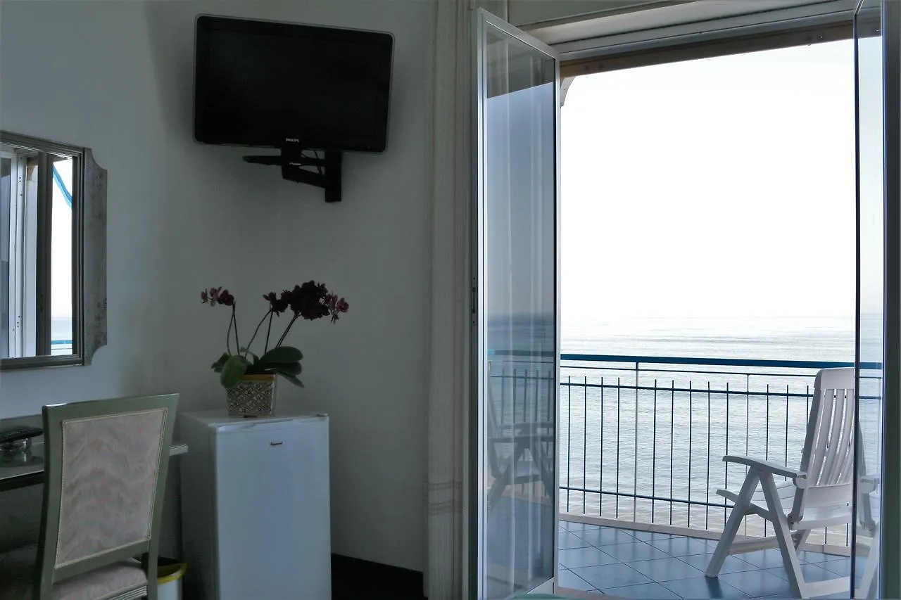 Hotel Kennedy SantʼAlessio Siculo إيطاليا