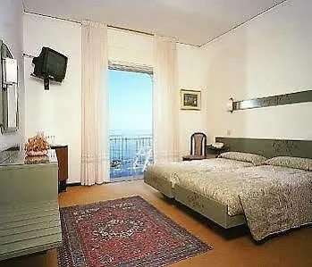 Hotel Kennedy SantʼAlessio Siculo إيطاليا