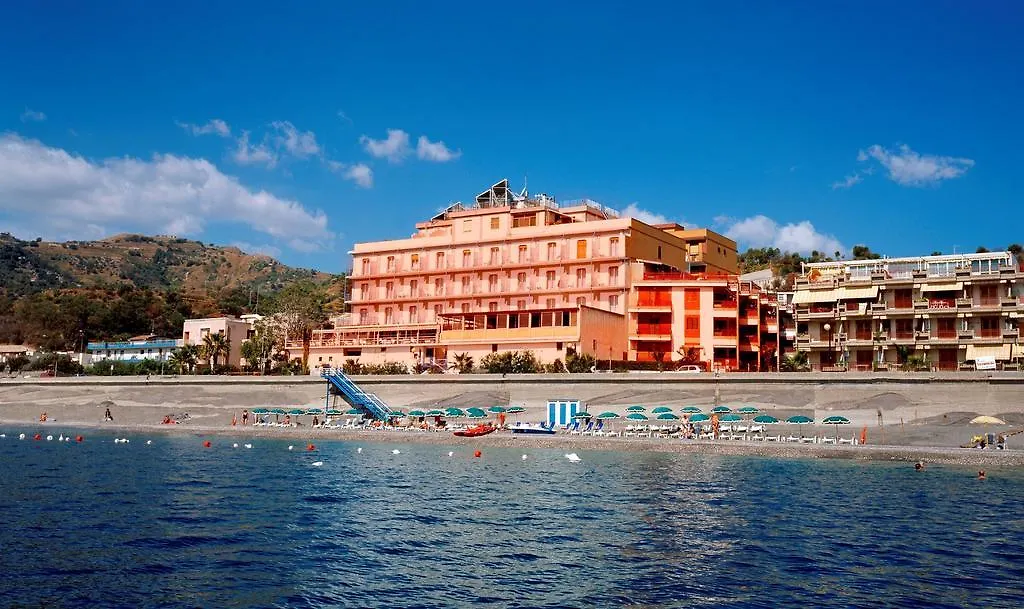 Hotel Kennedy SantʼAlessio Siculo
