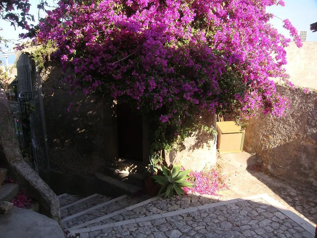 Hotel Kennedy SantʼAlessio Siculo إيطاليا